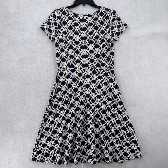 Talbots Jersey Navy White Chainlink Print Short Sleeve Fit and Flare Dress Small - Picture 2 of 8